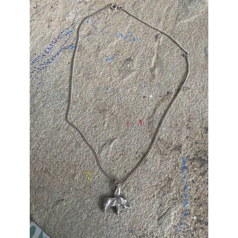 Pendant Necklace Elephant Dangle Silver Tone Chain